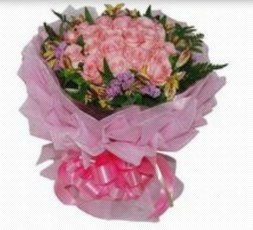玫瑰坊提供玫瑰花,百合,結(jié)婚襟花等產(chǎn)品